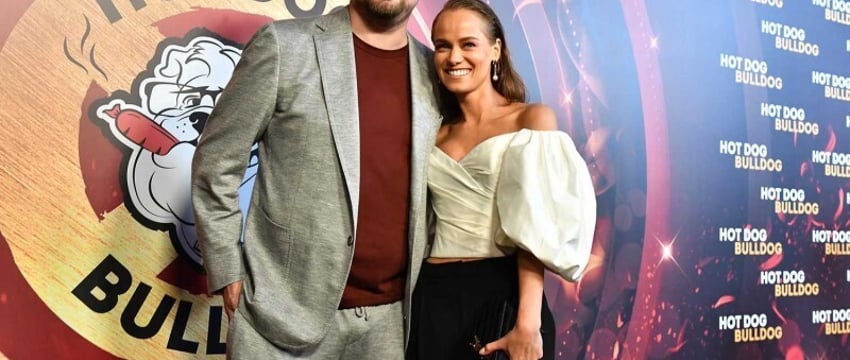 Гарик Харламов женился в третий раз на актрисе