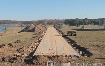 В Гродно благоустраивают территорию Юбилейного озера