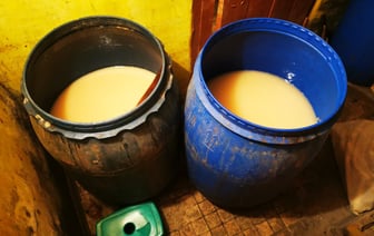 В Гродно супруги готовили и продавали самогон — их «сдал» покупатель