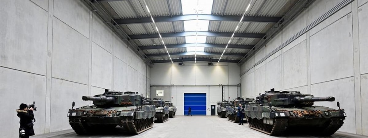 «Нас 450 млн человек, и мы умоляем защитить нас от 140 млн россиян»