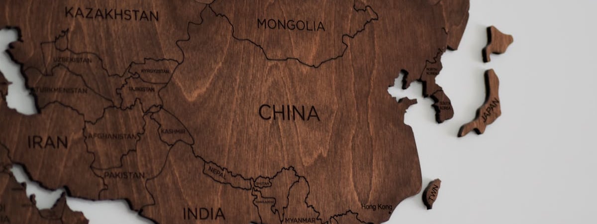 Казахстан и Китай планируют протестировать рейс по перевозке литий-ионных батарей