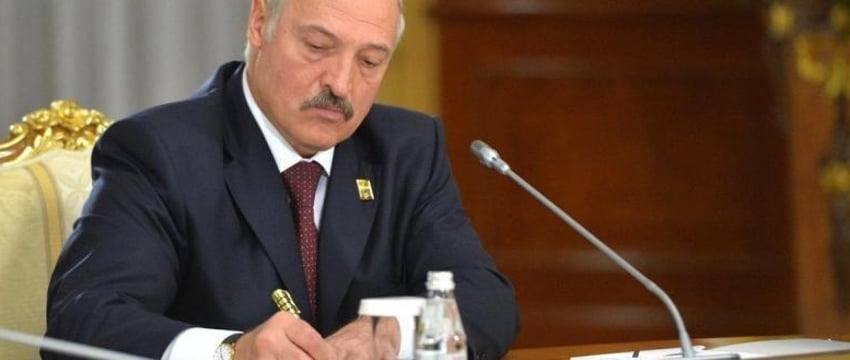 Лукашенко дал новые полномочия комиссии по возвращению уехавших