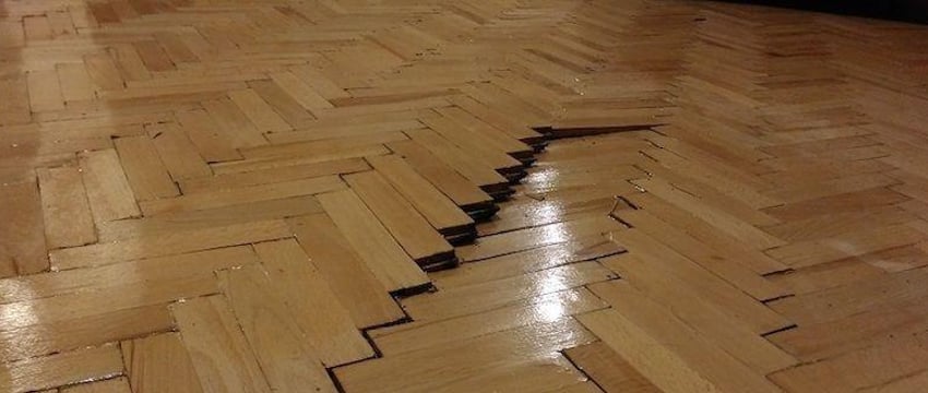 Минчанка засудила ЖЭУ из-за протекающей крыши