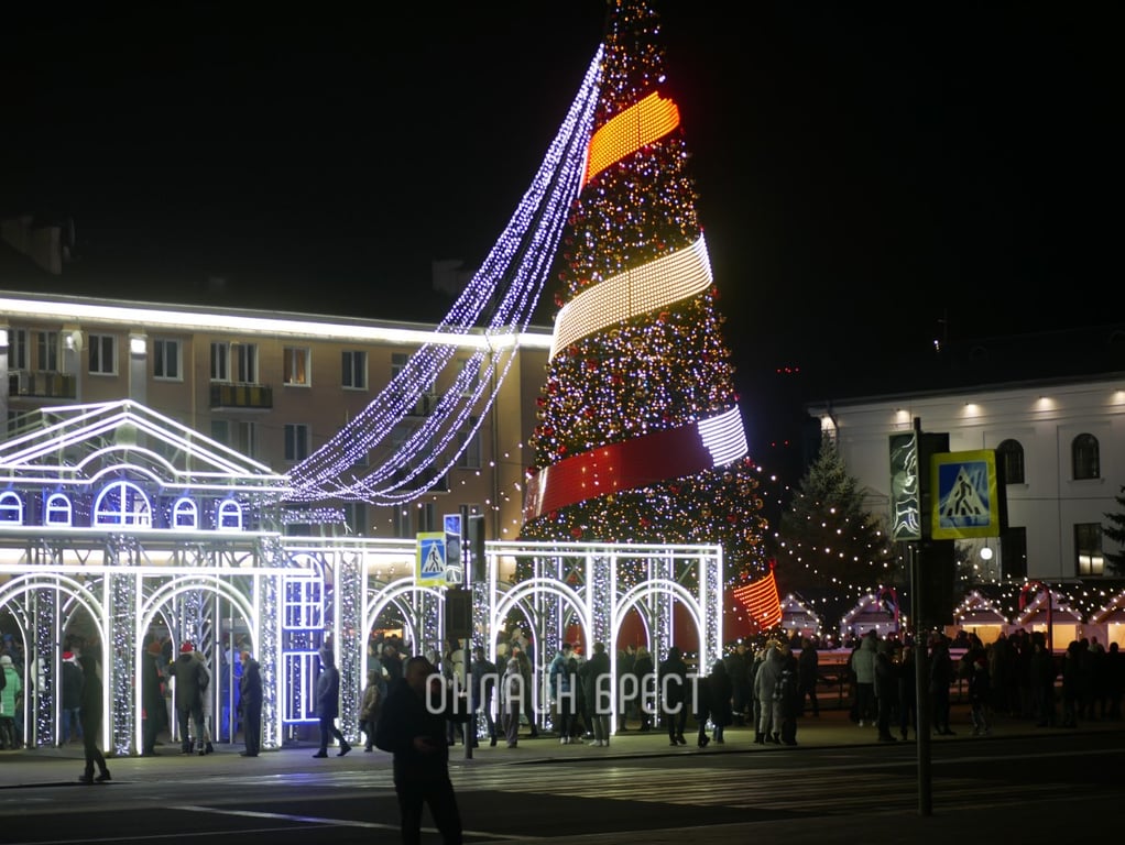 В Бресте встретили Новый 2024 год