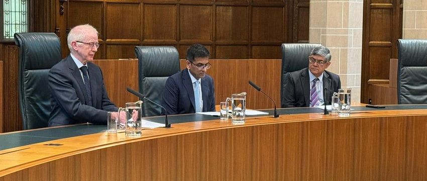 Председатель Высшего Суда Великобритании предлагает свое место для выступления Главного Судьи ДИ Чандрачуда