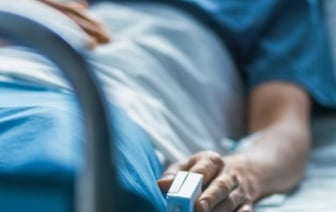 Водитель должен заплатить за лечение людей, которые пострадали в аварии из-за него