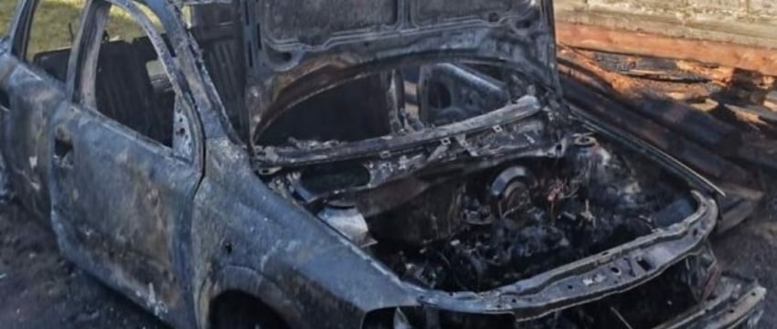 В гаражном кооперативе в Березе сгорел автомобиль