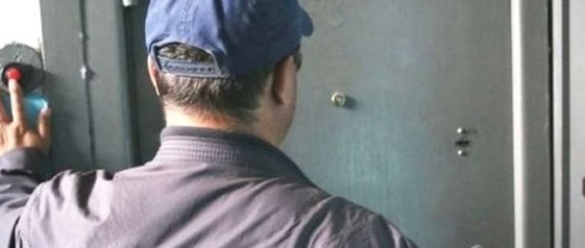 За установку автоматов — 620 рублей. «Ходоки»-электрики снова донимают пенсионеров