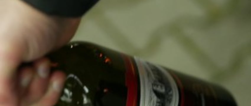 Врачи назвали самые опасные для печени алкогольные напитки