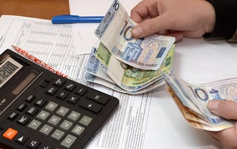 Юристы уточнили, кого из иностранцев зачисляют в тунеядцы в Беларуси — Полезно