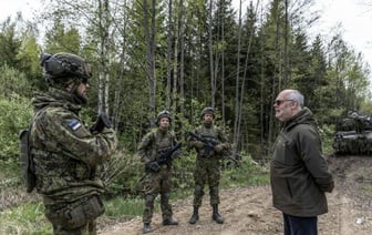 Эстония обсуждает возможную отправку войск в Украину