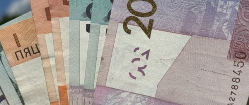 Кто в Беларуси зарабатывает больше всех — смотрим зарплатную статистику