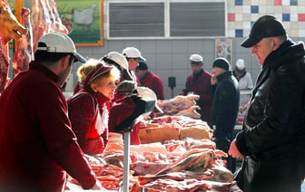 Из-за африканской чумы в Беларуси запретили ввозить свинину из одного региона России