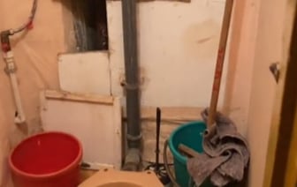 «Думал, это газовая камера» — Пользователи TikTok разошлись во мнениях, когда увидели одно из общежитий в центре Минска — Видео