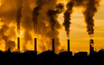 Учёные назвали 10 стран с самым грязным воздухом на планете. От поездок куда лучше отказаться?