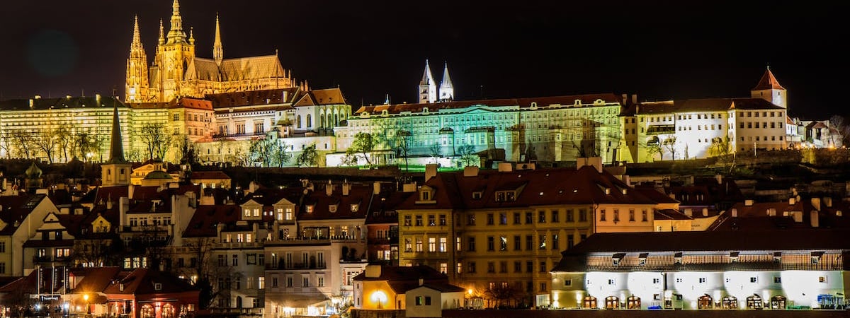 Чехия ввела бессрочный запрет на выдачу виз и ВНЖ гражданам РФ и Беларуси