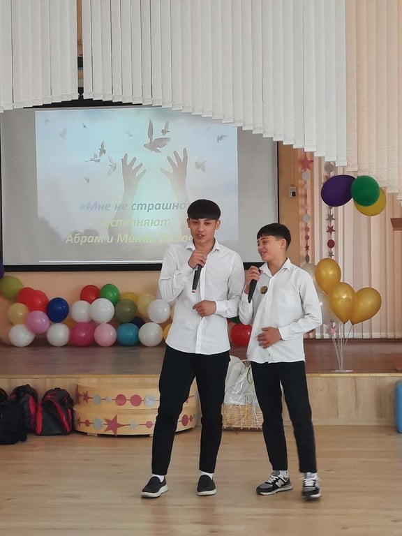 В Дивинском детском доме провели выпускников — 11 воспитанников теперь будут строить свою жизнь самостоятельно