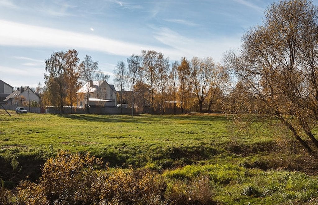 «Выставили на продажу участок, который вот-вот изымут. И умолчали об этом». Белорус захотел построить дом