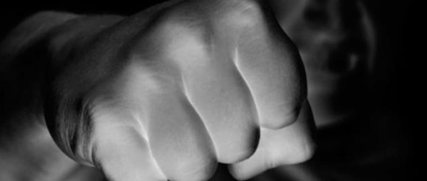 Минчанин по просьбе подруги решил забрать долг у знакомого, дело дошло до уголовного