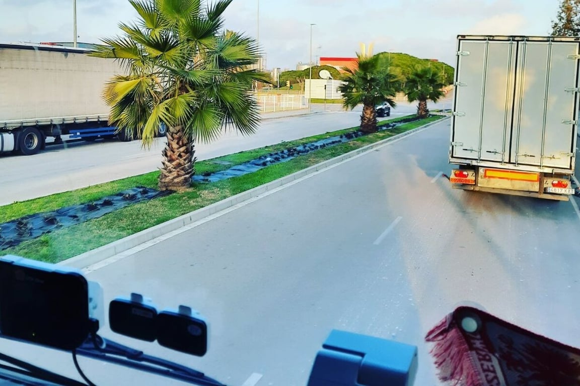 Дальнобойщица из Беларуси рассказала о рабочих буднях в Европе