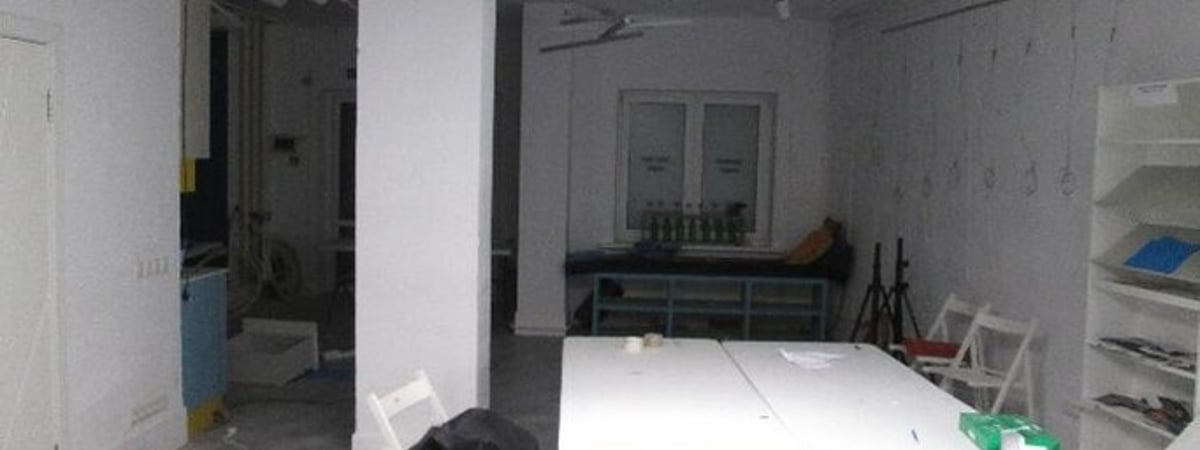 С молотка пытались продать недвижимость политзаключенного. Но торги пошли не по плану