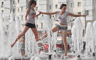 До +30 °C и грозы — на пятницу в Витебске объявлен оранжевый уровень опасности