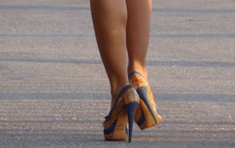 Брестчанин предложил 18-летней знакомой стать «жрицей любви»