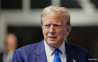 Трамп прибыл на съезд Республиканской партии на следующий день после покушения.