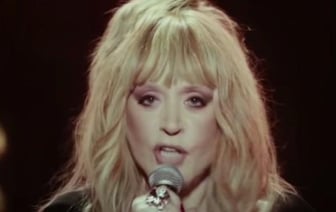 Алле Пугачевой 75 лет, певица выпустила новую песню