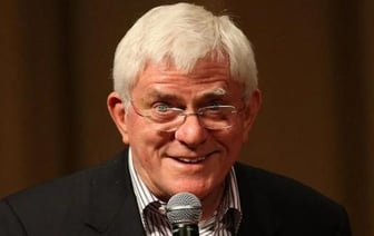 Умер известный телеведущий Фил Донахью