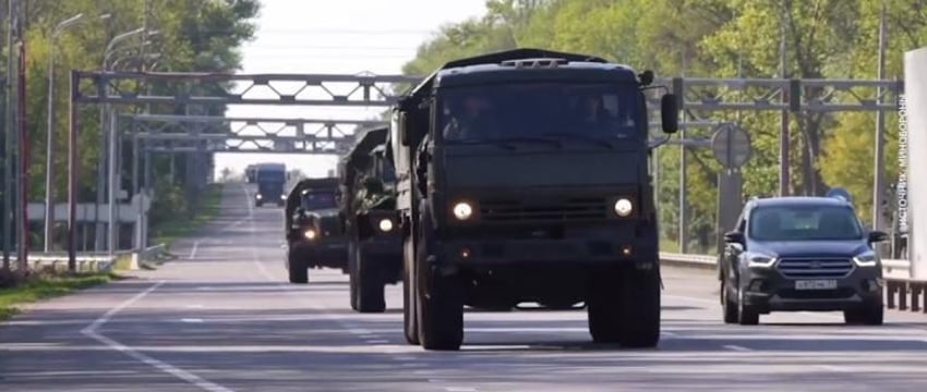 Россия перебрасывает в Курскую область танки и артиллерию