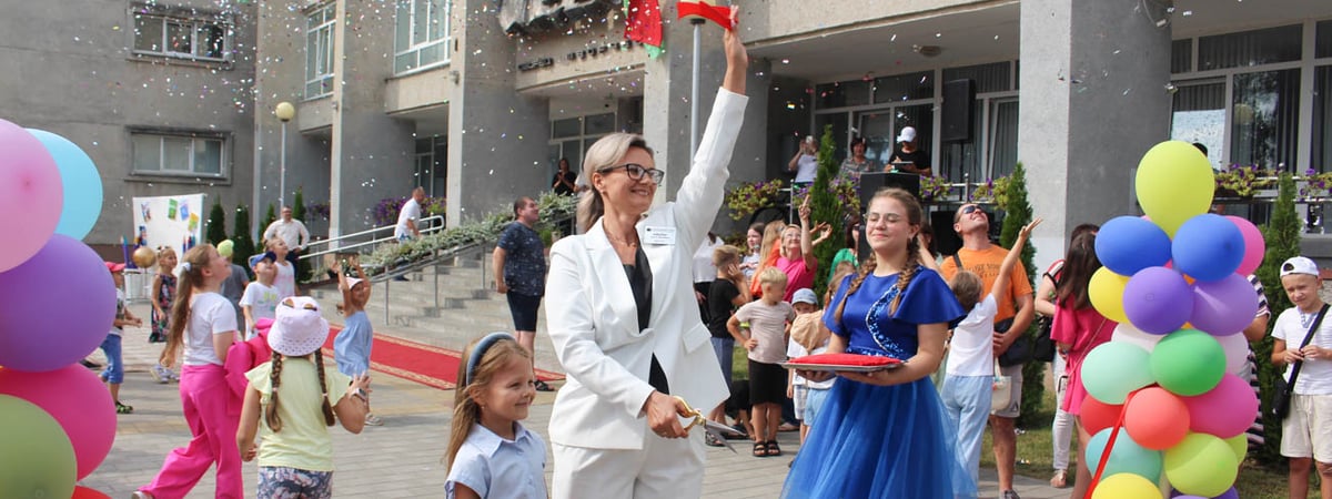 Театр огня, концерт и скейтплощадка — во Дворце молодежи прошел день открытых дверей