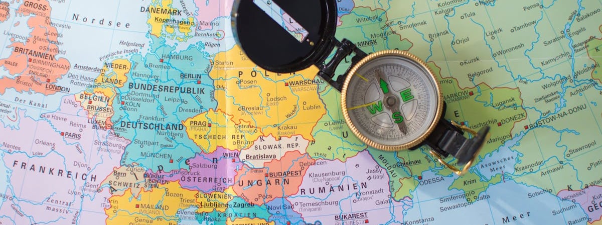 Россия запустила более сотни беспилотников по Украине