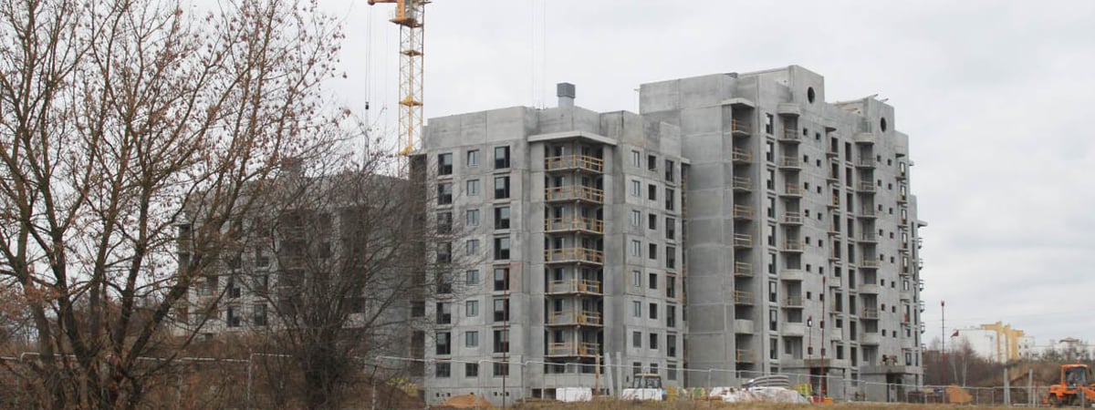 В Гродно в районе Весенней улицы построили первый дом