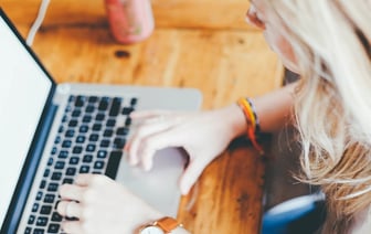 Жительница Гродно заполнила анкету банка и чуть не потеряла свои деньги