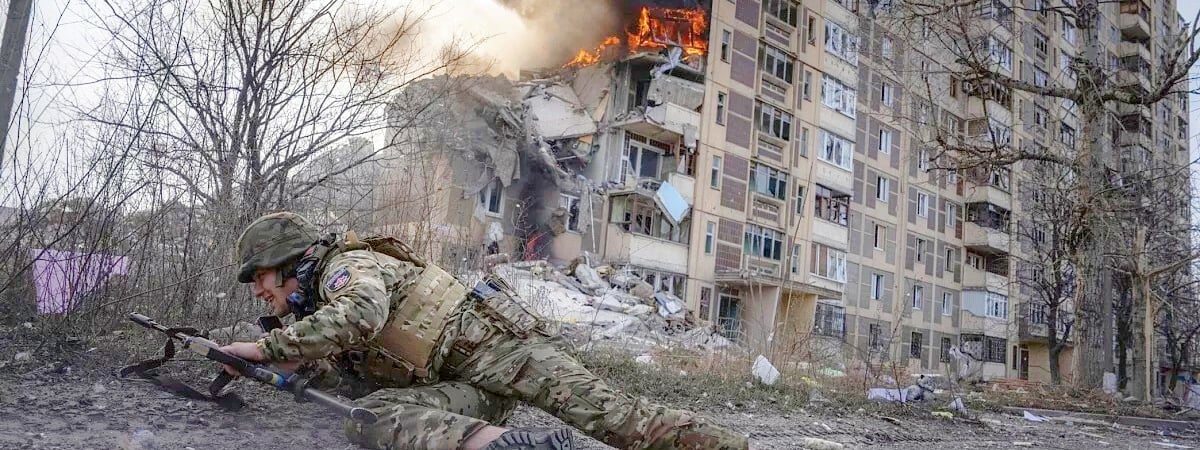 «Есть окружение на 180 и даже на 360 градусов» – ВСУ оказались на грани выхода из Авдеевки