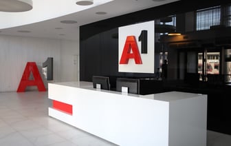 Мобильный оператор А1 избежал выплаты штрафа в 83,7 млн рублей. Что сделал взамен?