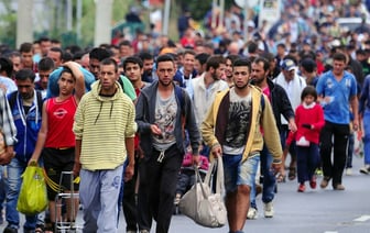 Венгрия пообещала всем нелегальным мигрантам выдавать «билет в один конец» до Брюсселя