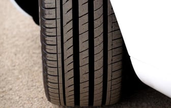 В Беларуси хотят запретить использовать всесезонные шины зимой