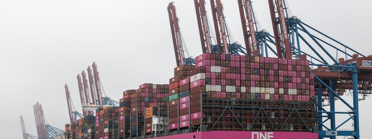 Укрнафта начала импортировать немецкий бензин