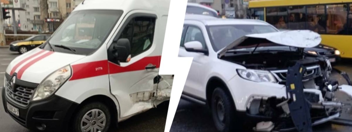 Появилось видео столкновения легковушки и скорой помощи в Минске — Видео