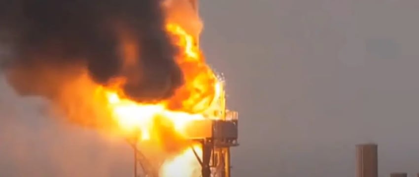 Ракетный двигатель взорвался во время испытательного запуска на новом космодроме Великобритании.