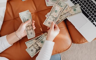 Нацбанк Казахстана повысил базовую ставку до 16,5%