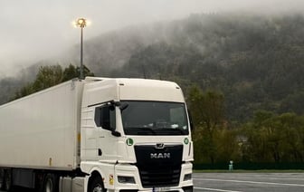 Белорус 10 лет работал водителем в МЧС, а потом стал дальнобойщиком. Вот что он рассказал