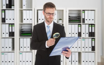 Заводы и отделение железной дороги — стало известно, к кому придут с проверками в октябре