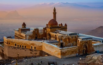 В Армении расследуют терроризм после попытки прорыва в отдел полиции