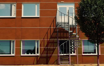 Силовики опечатали и готовят к изъятию квартиру беларуского активиста Алексея Ероховеца