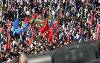 "Возьмите в армию": Лукашенко рассказал о тысячах белорусов, готовых защищать страну