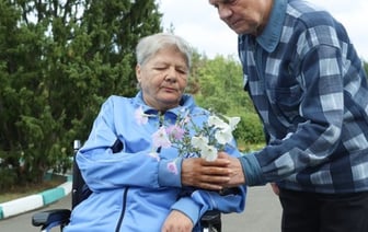 Встретились два одиночества. Истории любви пожилых, которые влюбились и поженились в пансионате