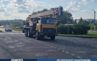 Кран сбил женщину в Орше